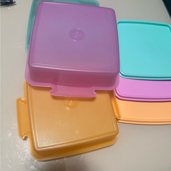 Colorful Stackable lunchbox Storage Containers - Picture 4 of 4